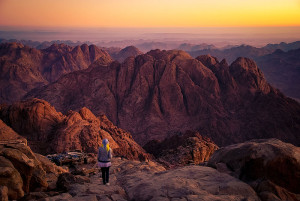 východ slunce na hoře Sinaj - foto: Mohammed Moussa