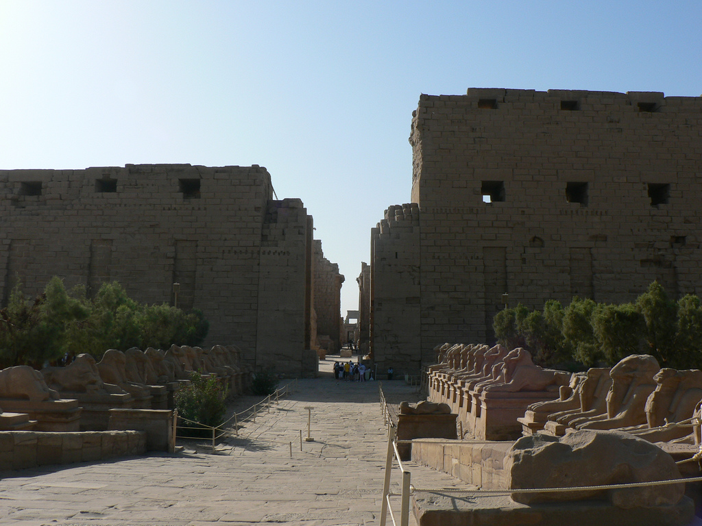 Chrám v Karnaku a Alej sfing - foto:  eviljohnius